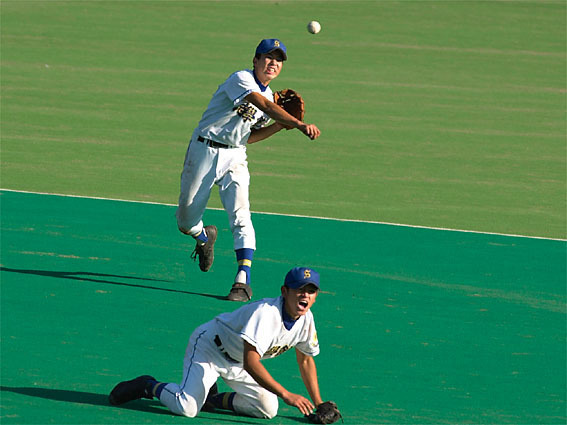 20010923_shigakukan_ikuta_mori.jpg