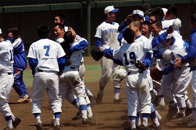 s_20040425_kemigawa_sodekyu_d1x_0113_kouka2.jpg